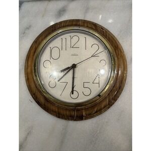 Sunbeam Oak With Gold Trim Quartz Round Wall Clock 11" Tested Working Vintage002